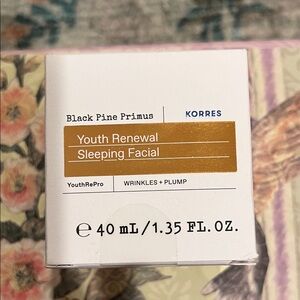 Korres Black Pine Primus Youth Renewal Sleeping Facial - White and Gold
